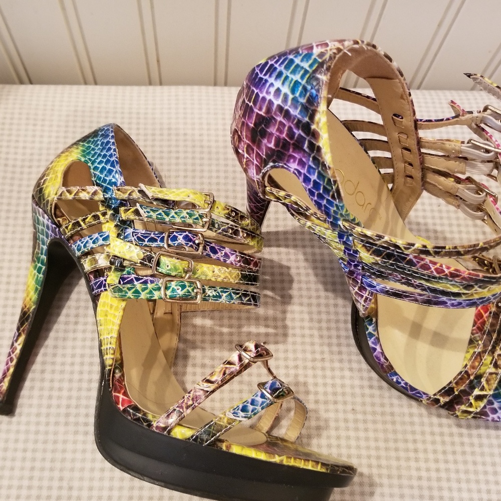 Nadara sandals/heels